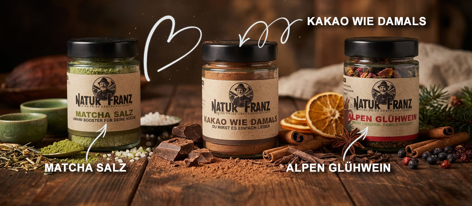 3 Gläser mit Alpen Glühwein Kakao wie damals Matcha Salz
